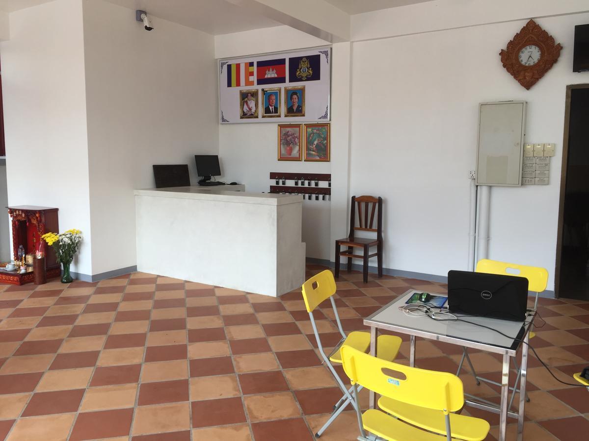 Botoum Hostel Siem Reap Bagian luar foto
