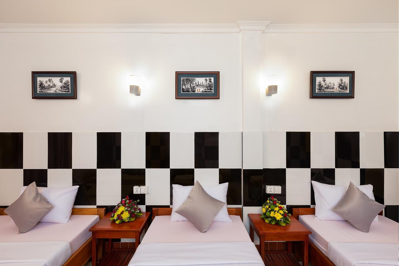 Botoum Hostel Siem Reap Bagian luar foto