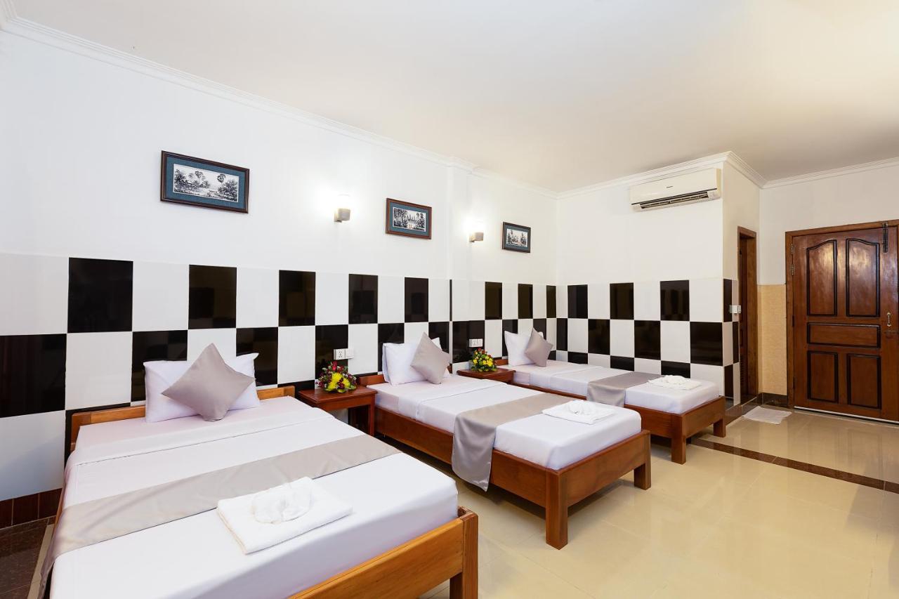 Botoum Hostel Siem Reap Bagian luar foto